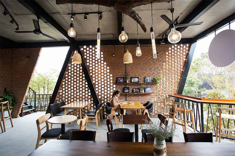 Đèn trang trí độc lạ